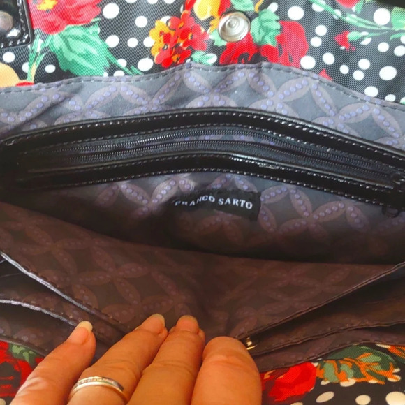 Franco Sarto Floral Purse - Picture 5 of 6